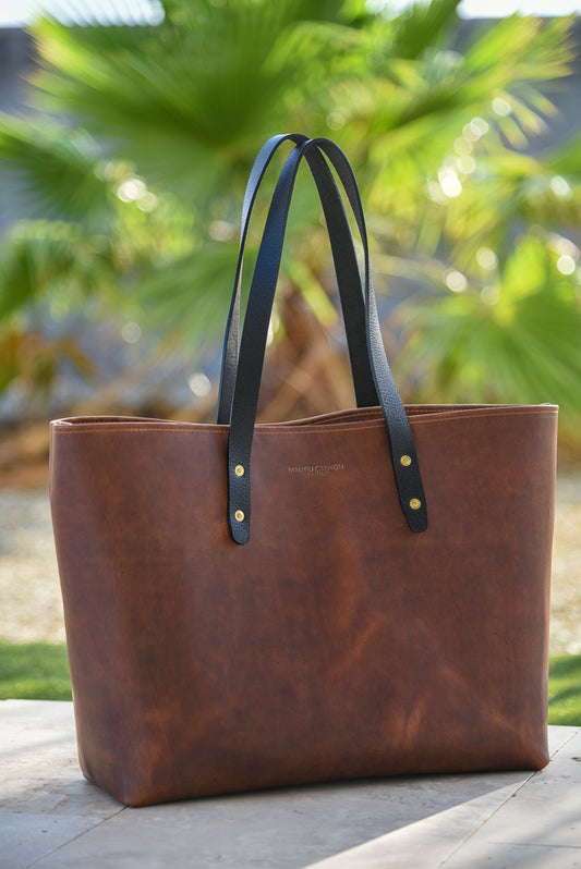 The Essential Tote - Brown