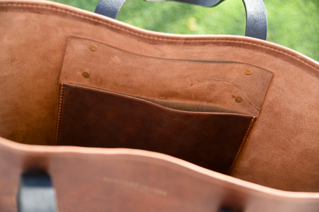 The Essential Tote - Brown
